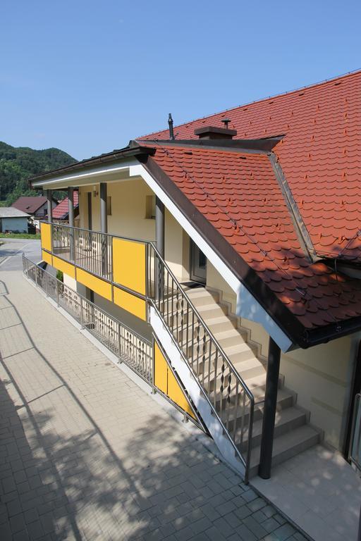 Apartments Veno Lasko Exterior photo